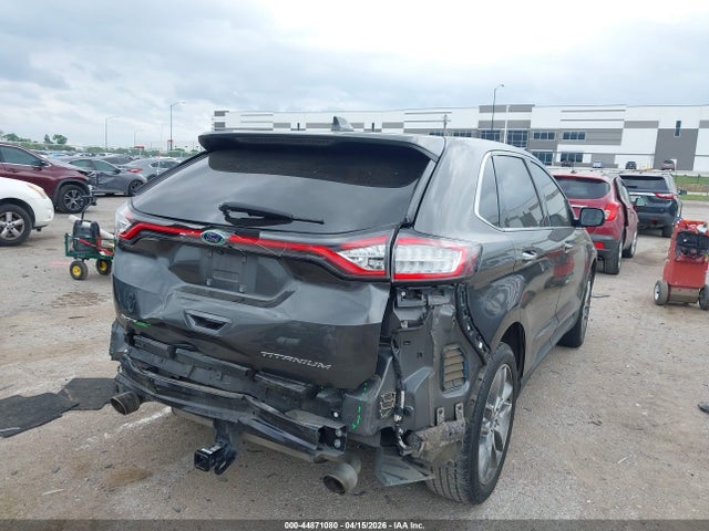Ford Edge Titanium
