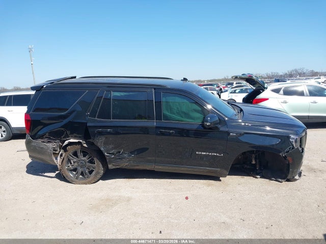 GMC Yukon 4wd Denali