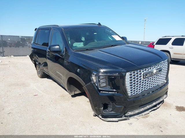Salvage GMC Yukon Image