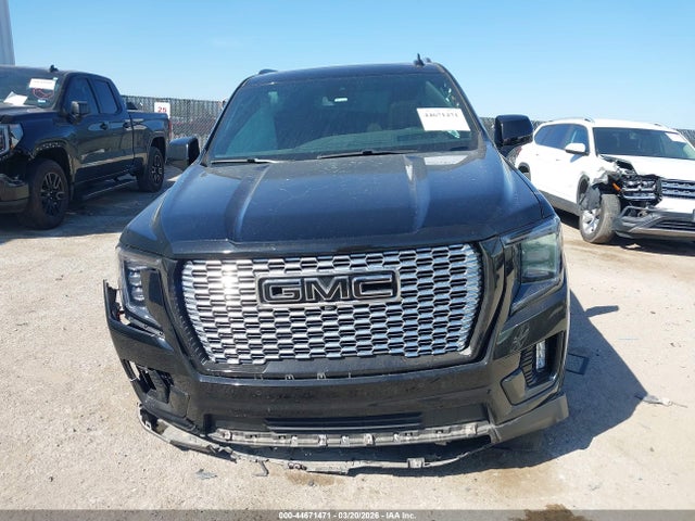 GMC Yukon 4wd Denali