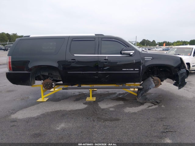 Cadillac Escalade Premium