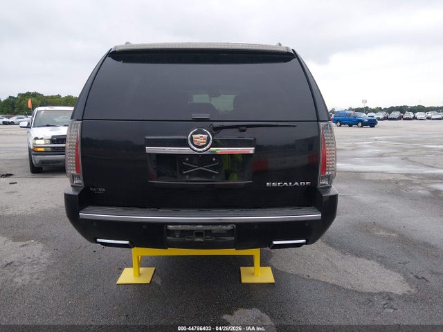 Cadillac Escalade Premium