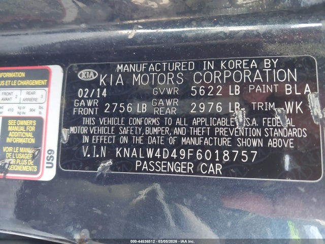 Kia K900 Luxury
