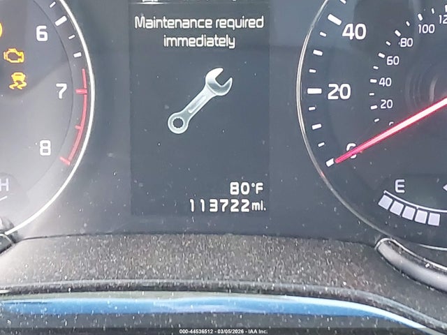 Kia K900 Luxury