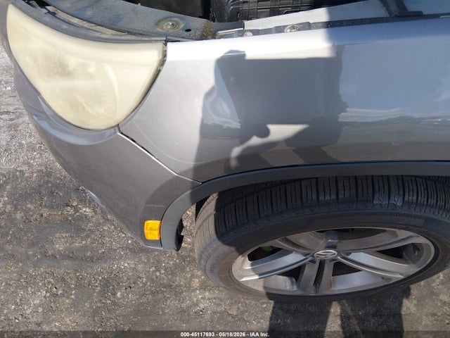 Volkswagen Tiguan 2.0t Sport