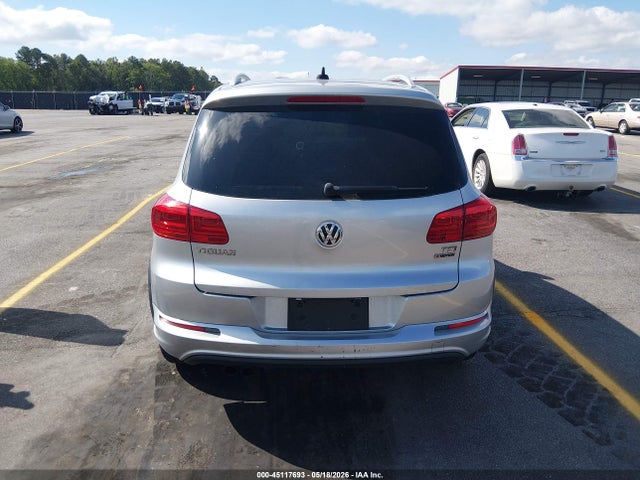 Volkswagen Tiguan 2.0t Sport