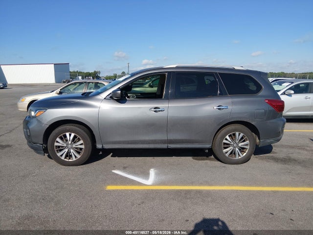Nissan Pathfinder Sv