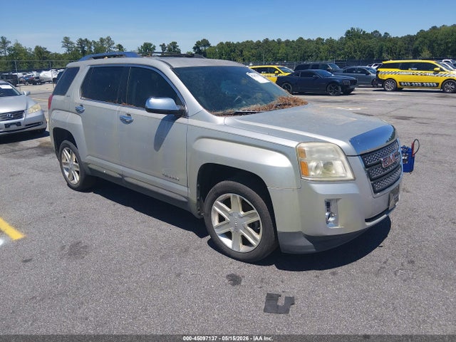 Salvage GMC Terrain Image