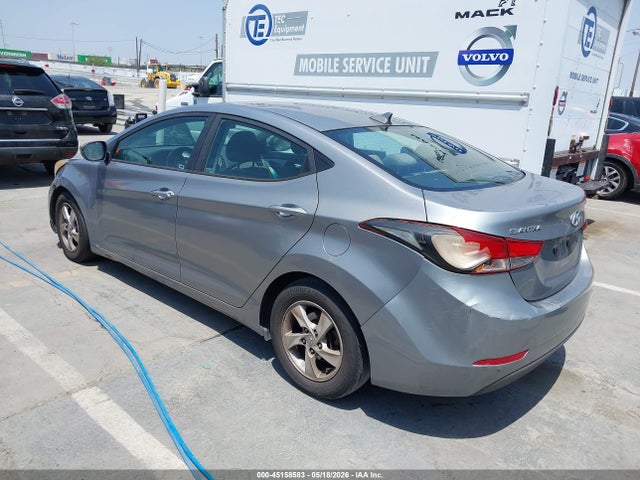 Hyundai ELANTRA Se