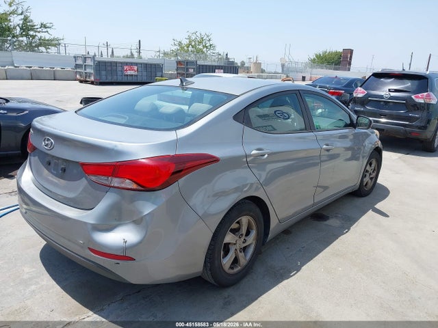 Hyundai ELANTRA Se