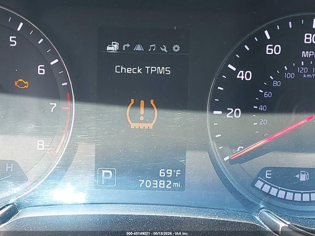 Kia K900 Luxury