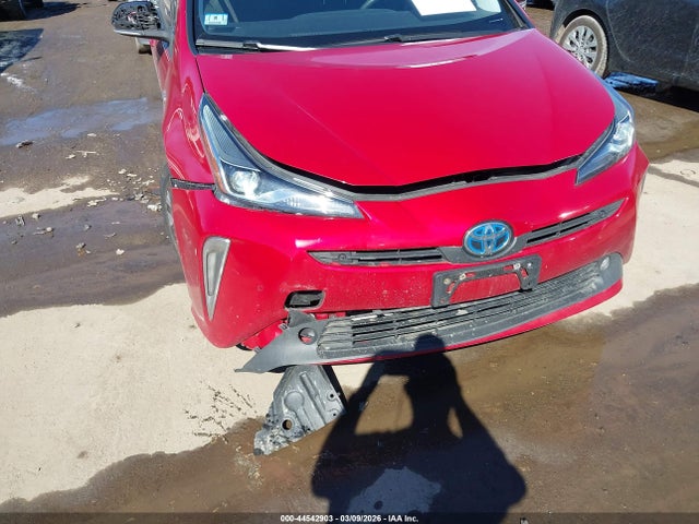 Toyota Prius Le Awd-e