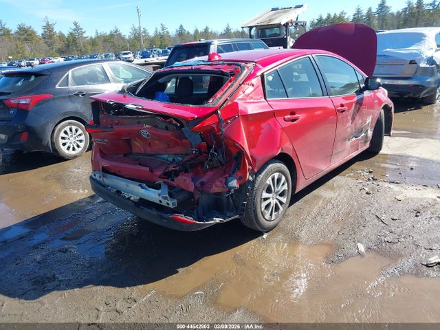 Toyota Prius Le Awd-e