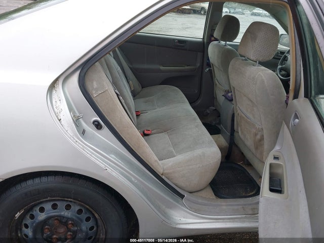 Toyota Camry Le