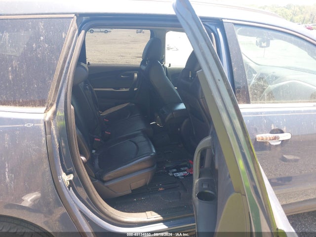 Chevrolet Traverse 2lt