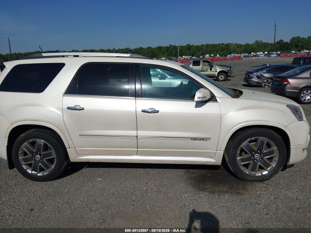 GMC Acadia Denali