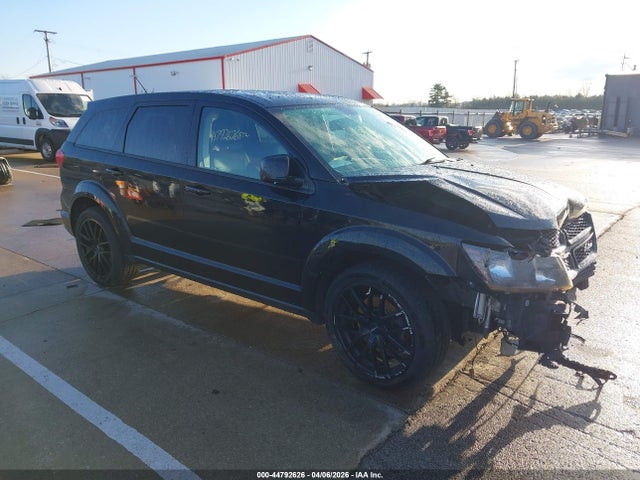 Salvage Dodge Journey Image