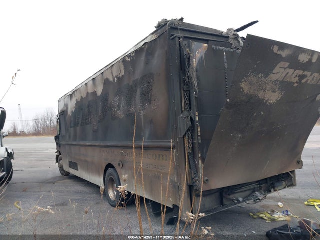Ford F-59 Commercial Stripped