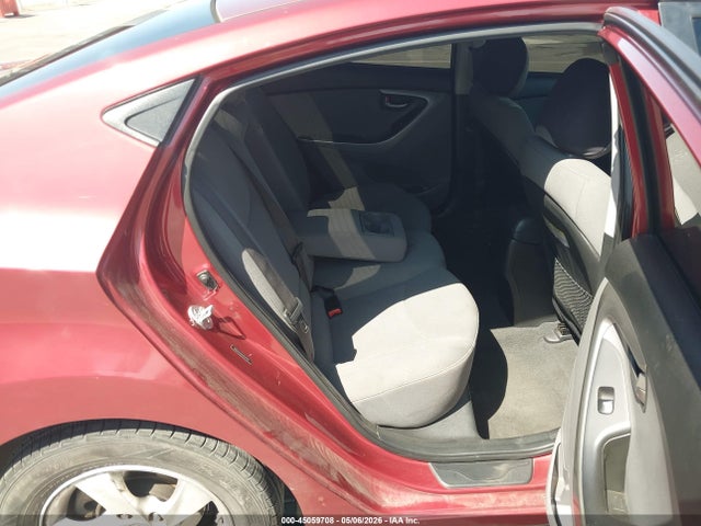 Hyundai ELANTRA Se