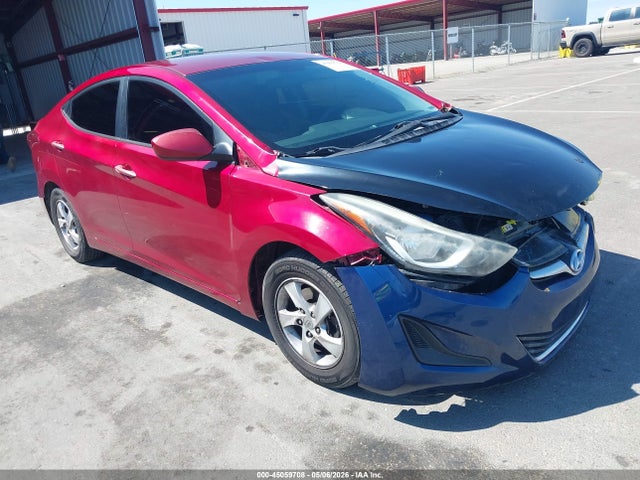 Salvage Hyundai ELANTRA Image