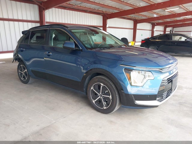 Salvage Kia Niro Image