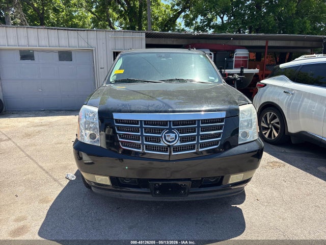 Cadillac Escalade Standard