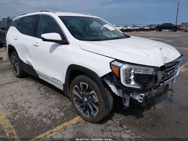 Salvage GMC Terrain Image