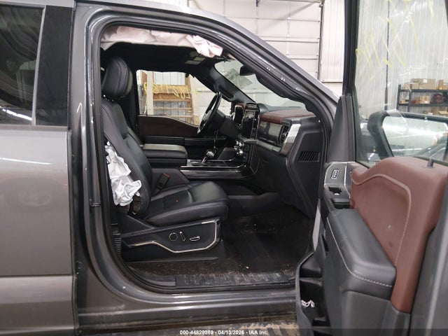 Ford F-150 Lariat