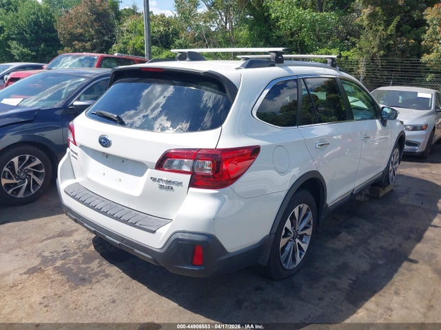 Subaru Outback 3.6r Touring