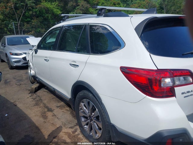 Subaru Outback 3.6r Touring