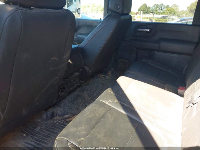 Chevrolet Silverado 2500 4wd  Long Bed Wt
