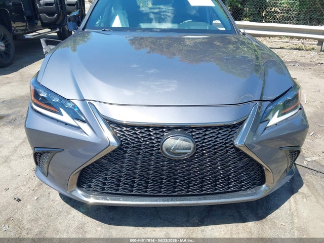 Lexus Es F Sport
