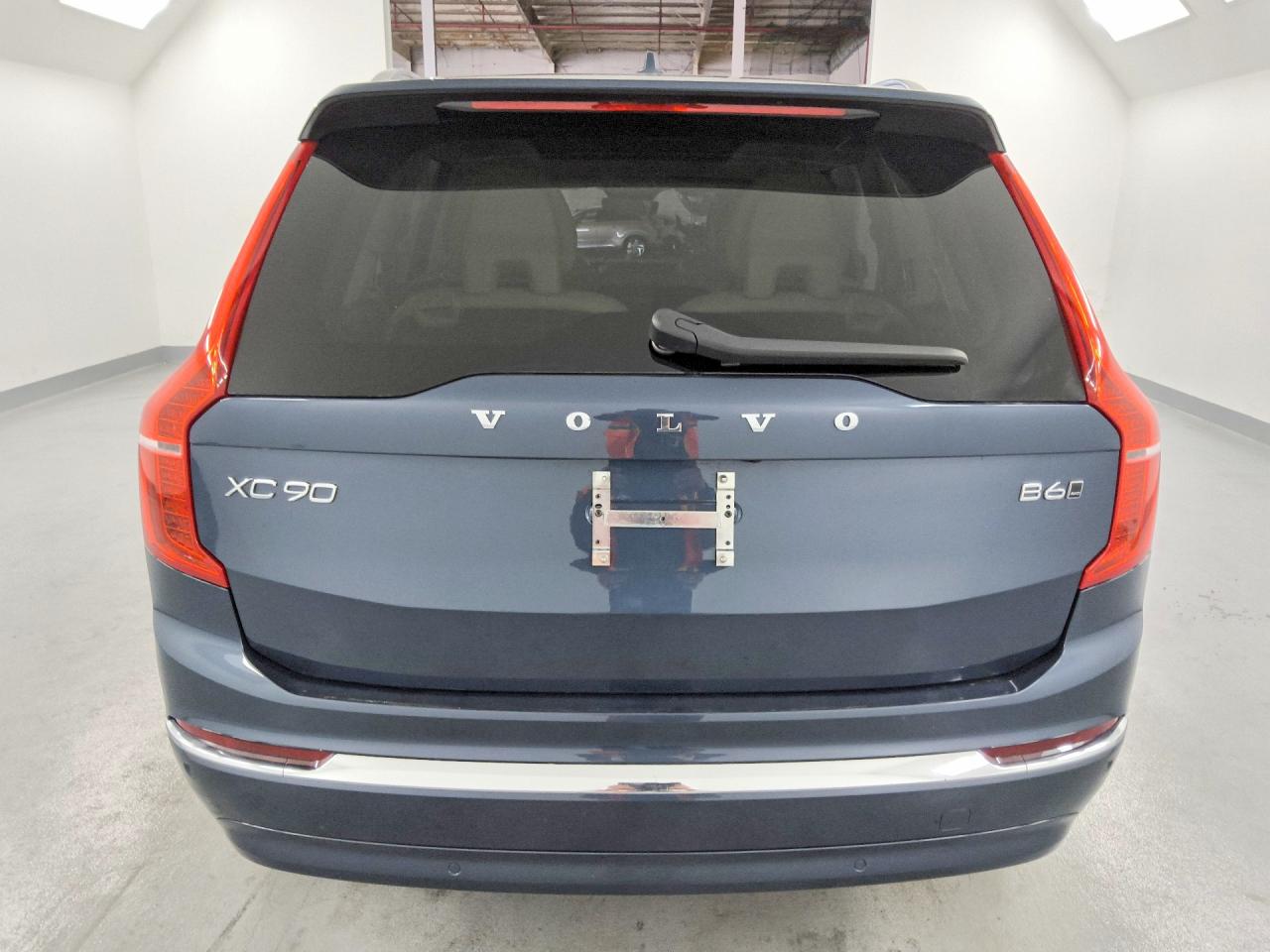 Volvo XC90 Plus