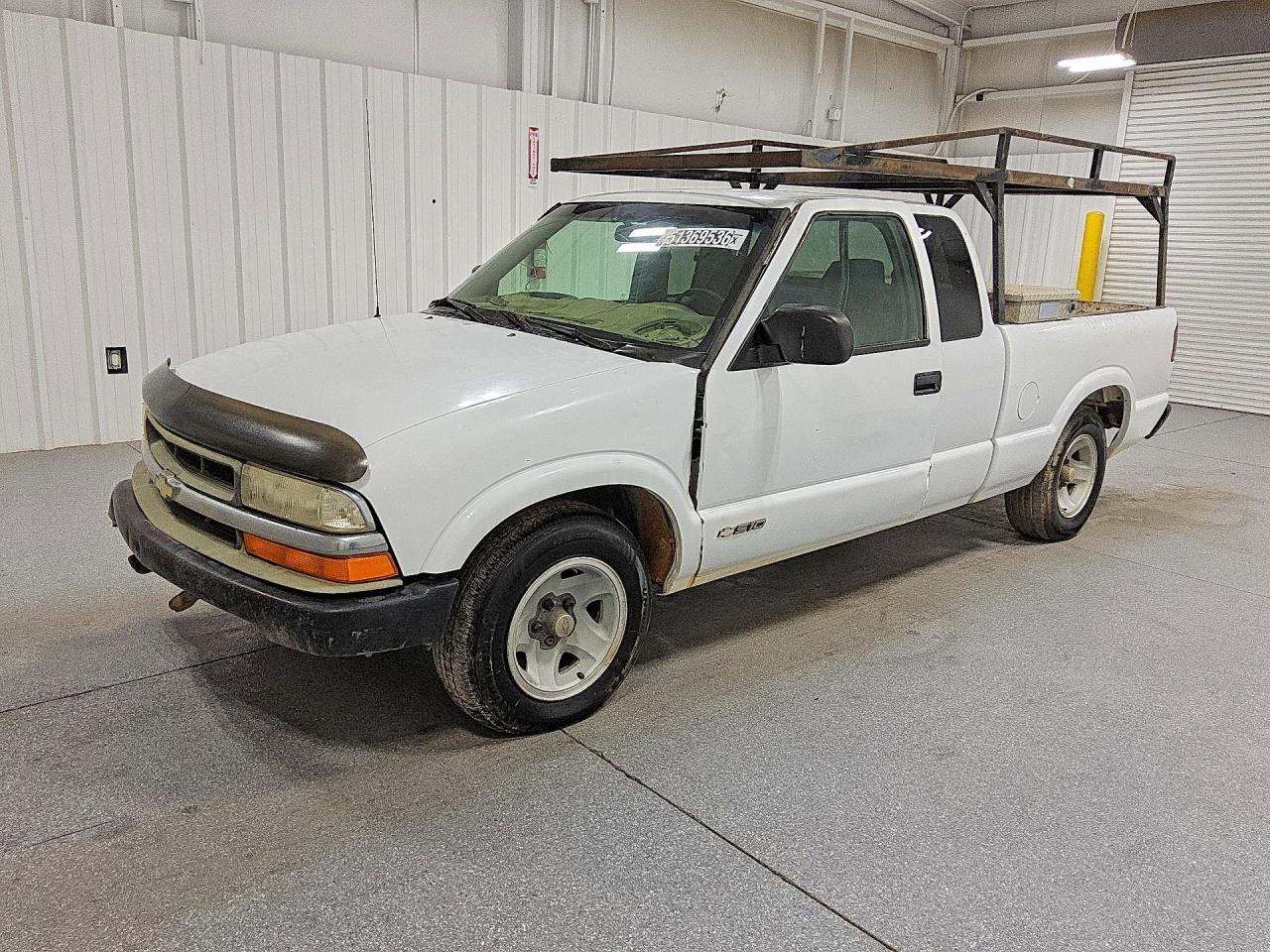 Salvage Chevrolet S-10 Image