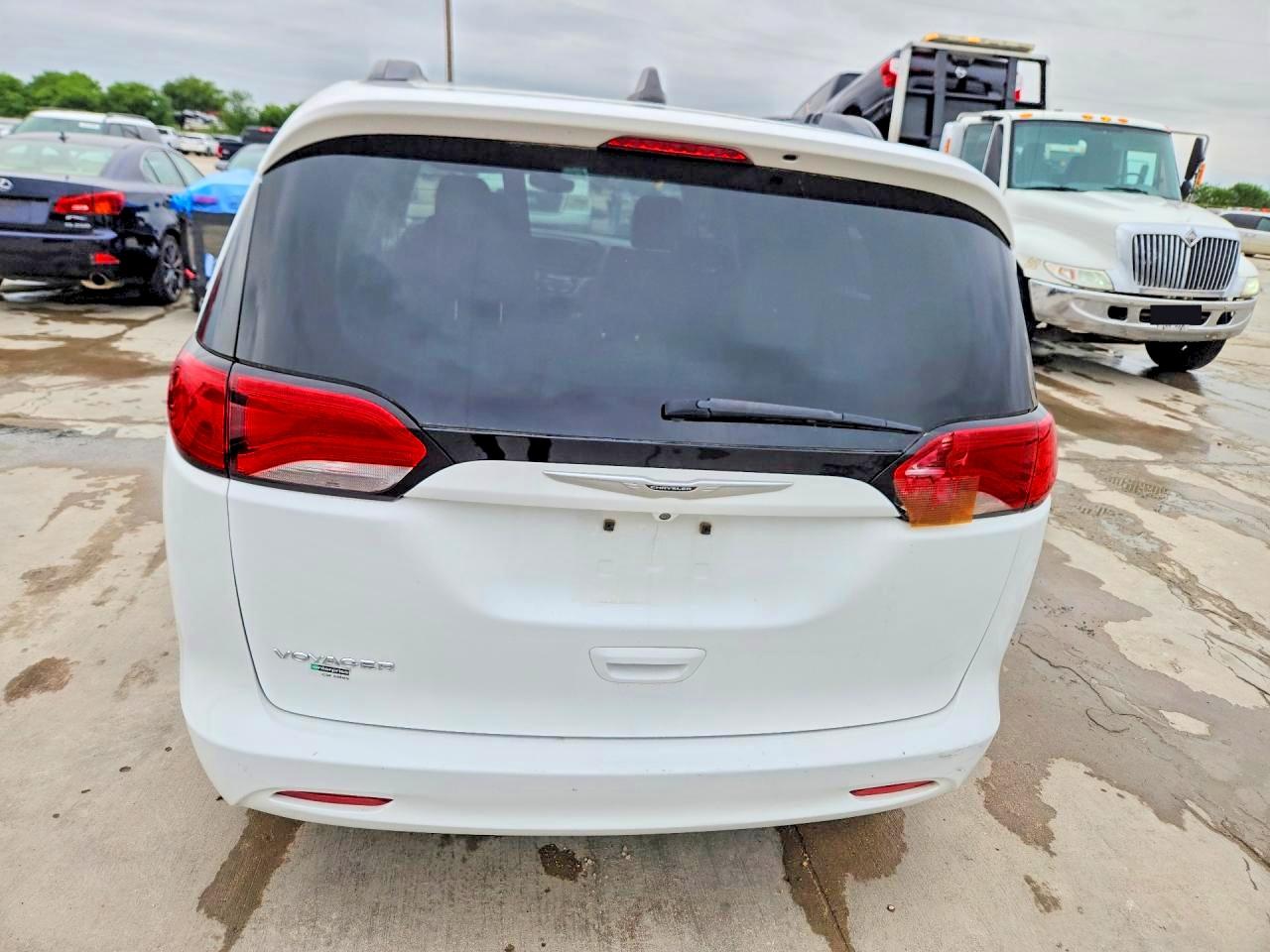 Chrysler Minivan Lxi