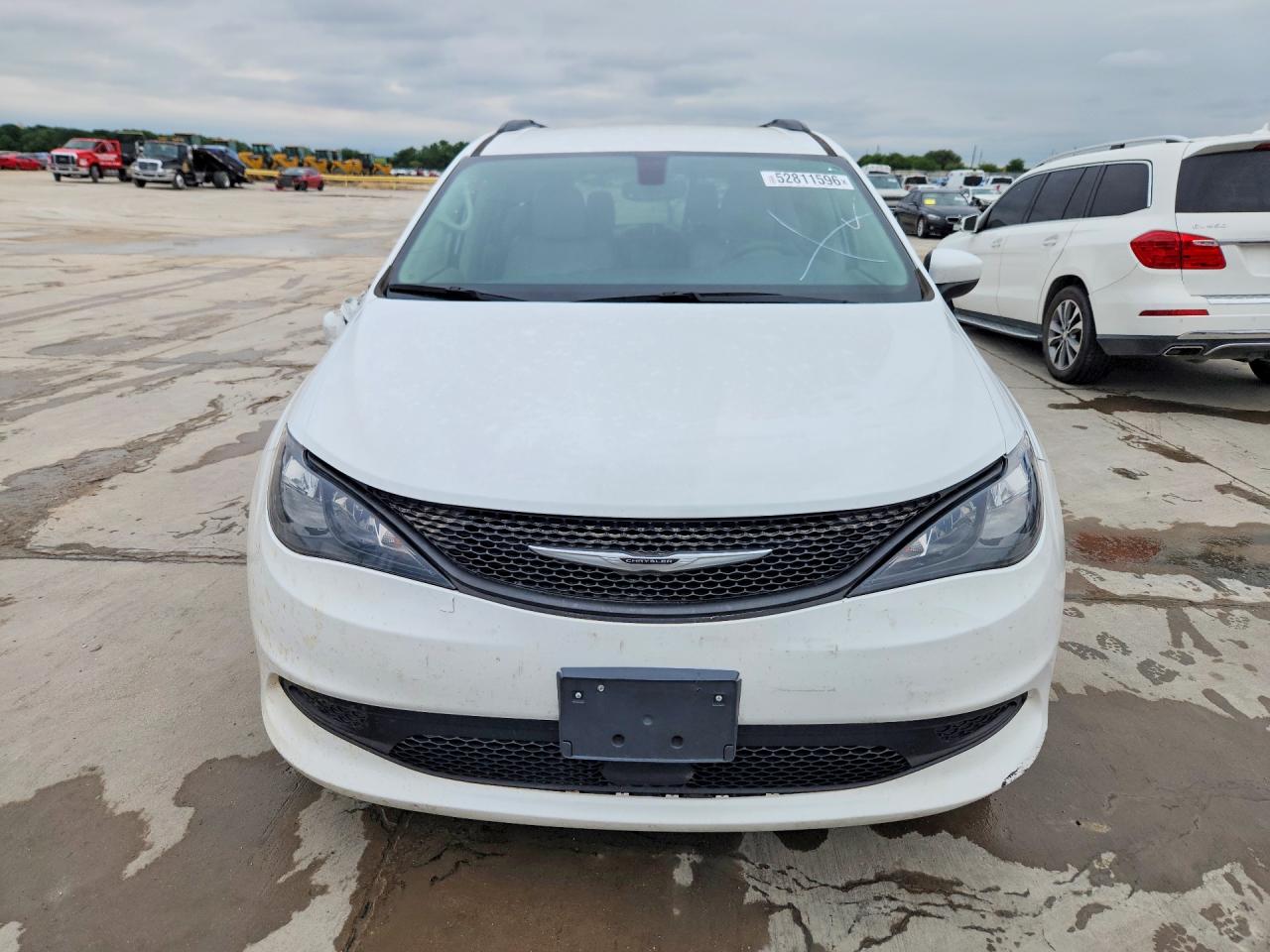 Chrysler Minivan Lxi