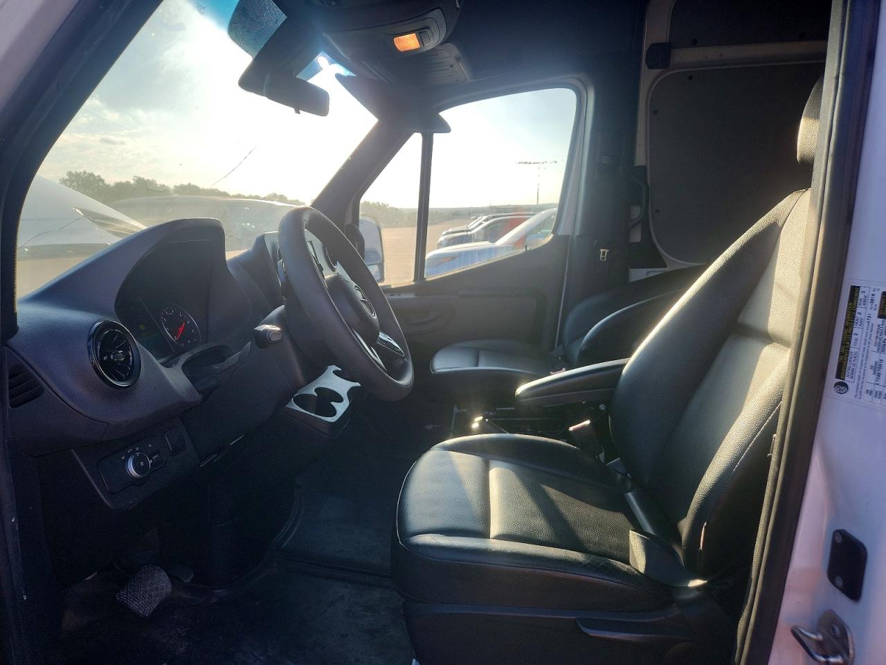 Mercedes-Benz Sprinter 2500
