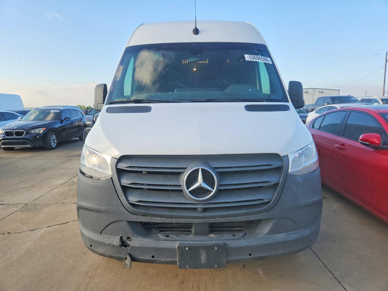 Mercedes-Benz Sprinter 2500