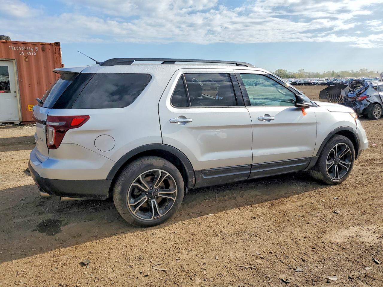 Ford Explorer Sport