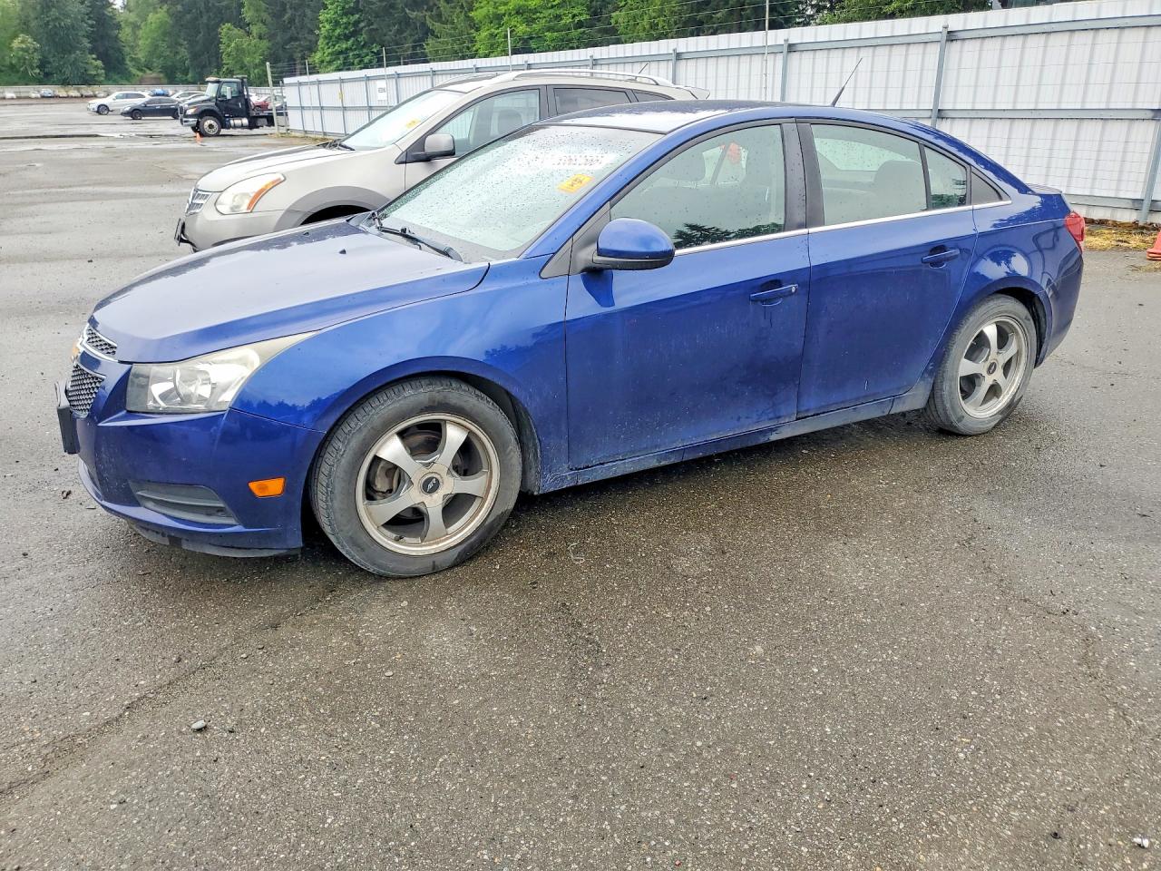 Salvage Chevrolet Cruze Image