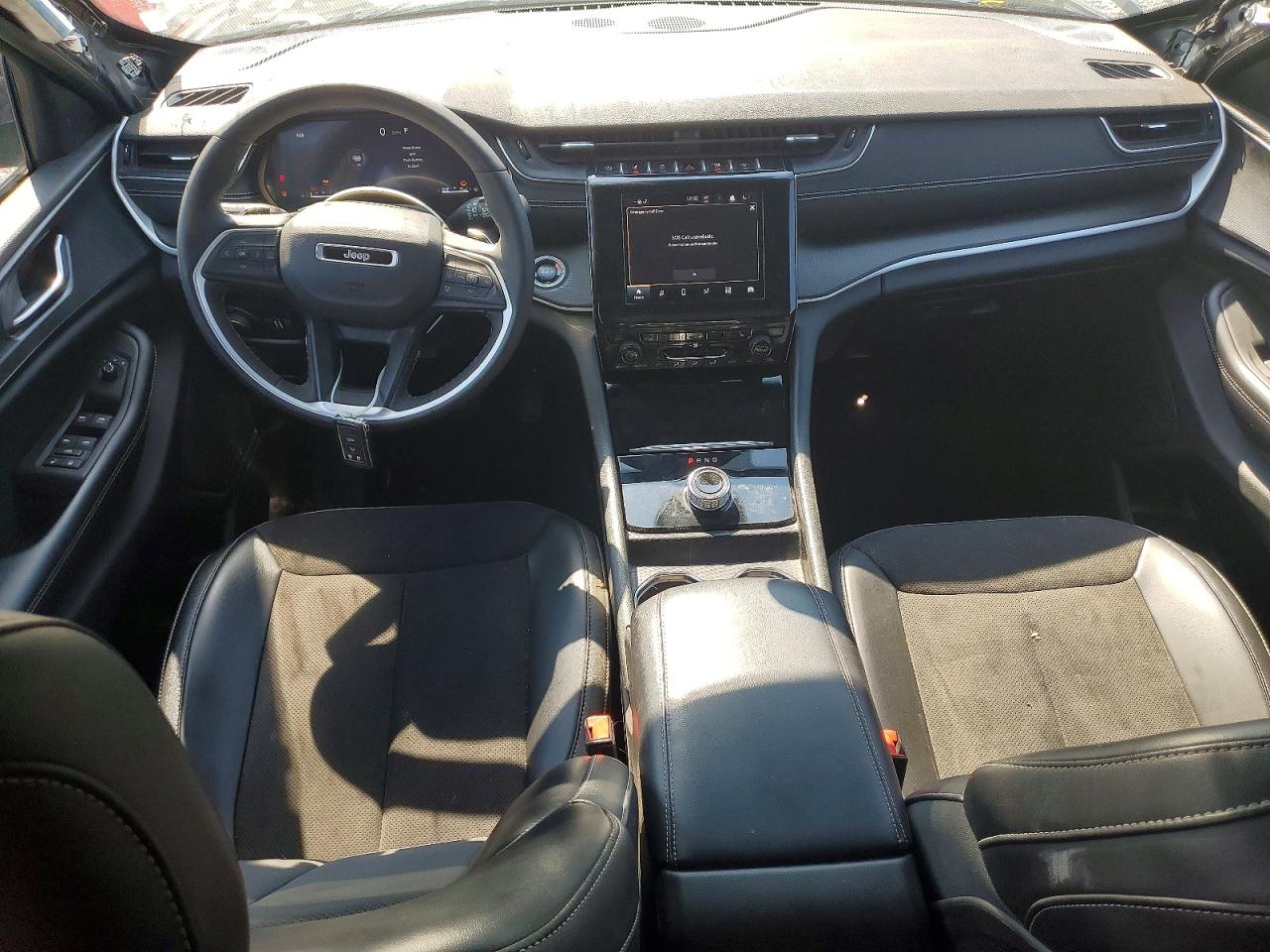 Jeep Cherokee L Laredo
