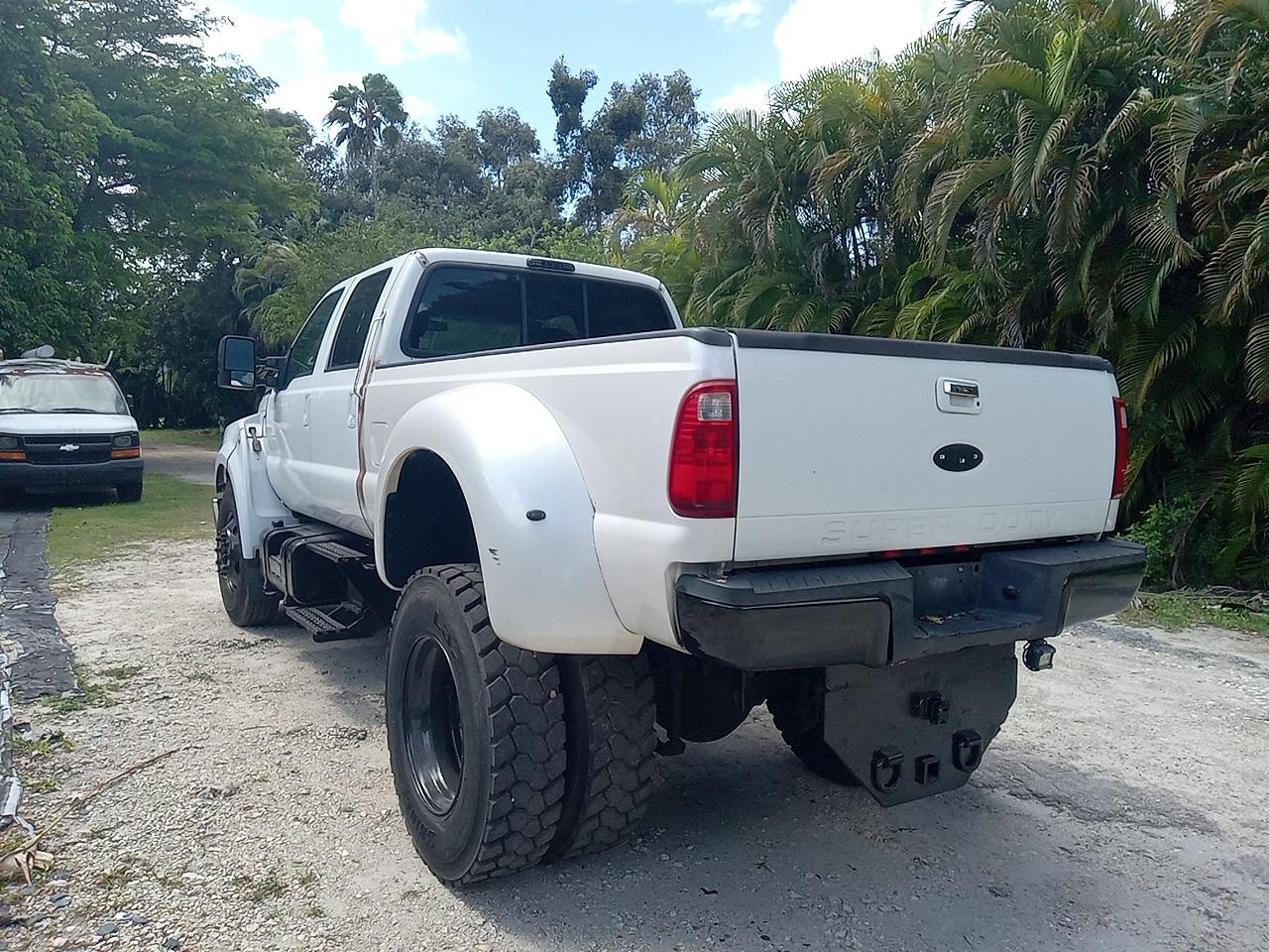 Ford F-650 Super Duty