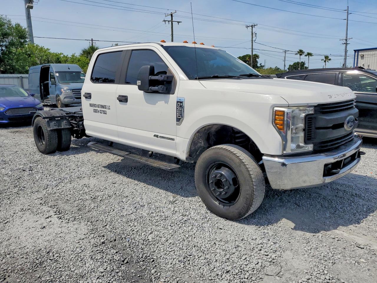 Ford F-350 Super Duty