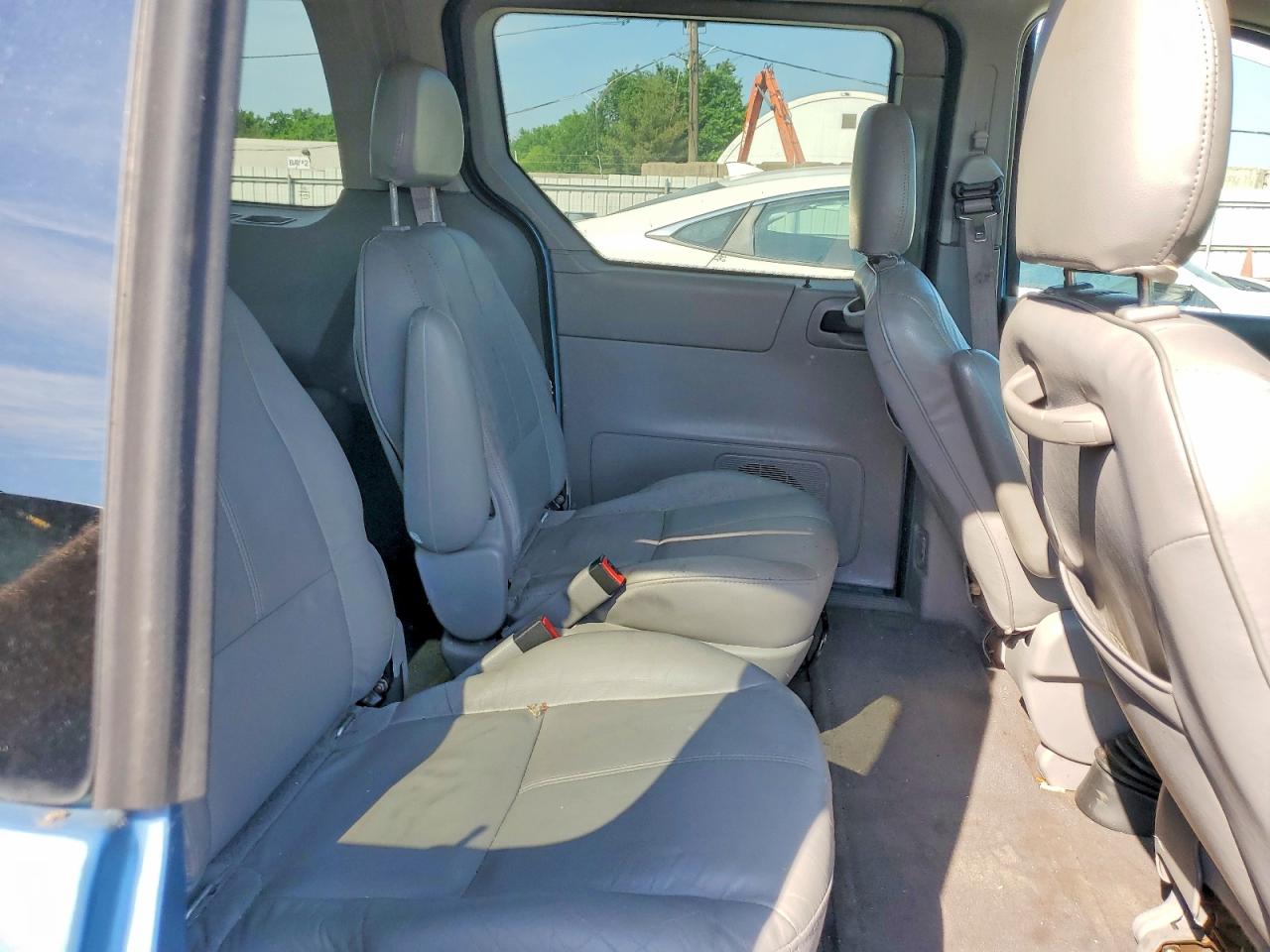 Ford Windstar Se