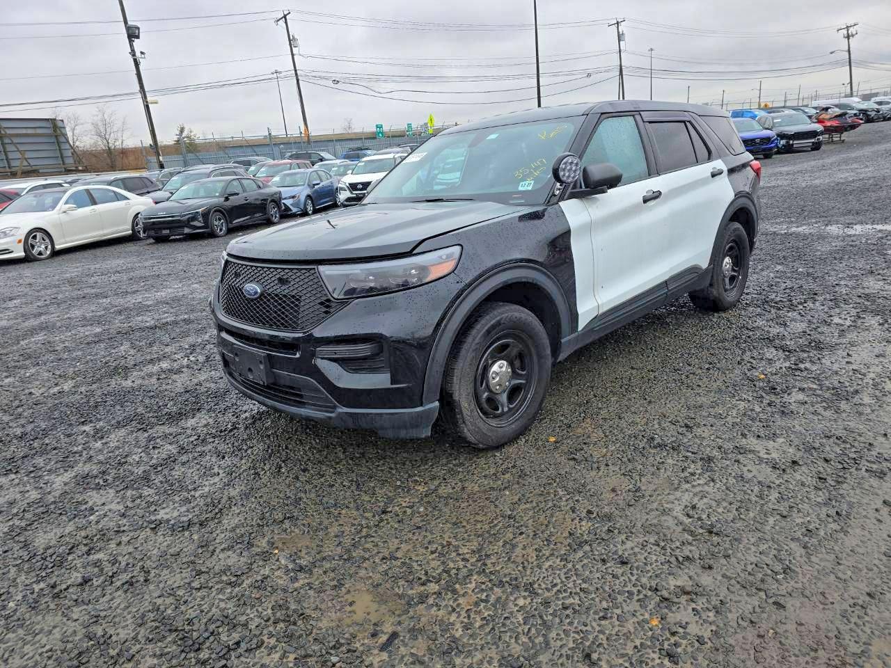 Salvage Ford Explorer Image