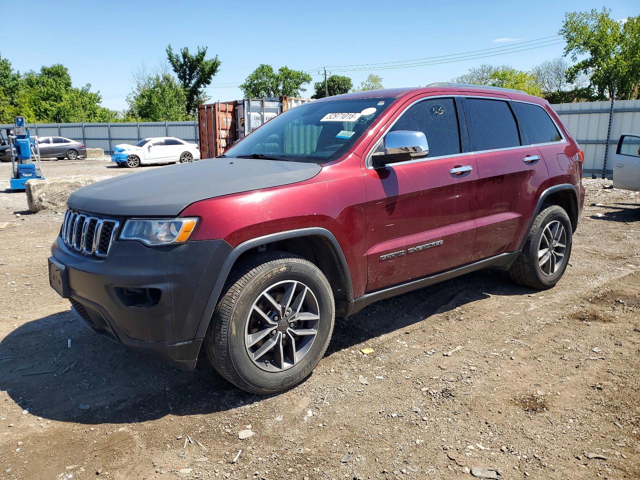 Salvage Jeep Cherokee Image