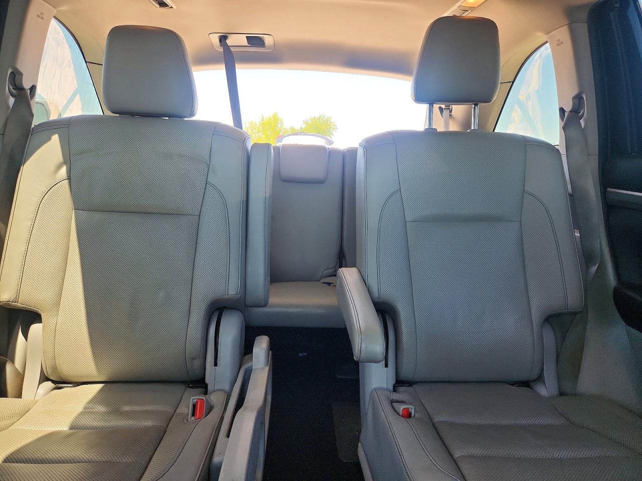 Toyota Highlander Limited Platinum