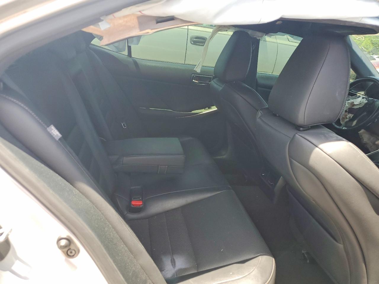 Lexus Is 200t