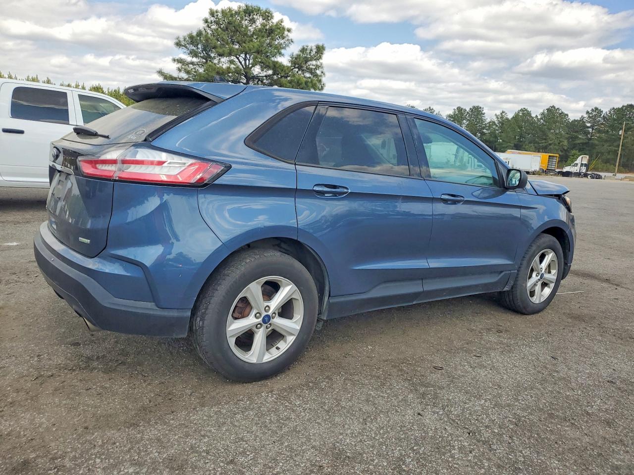 Ford Edge Se
