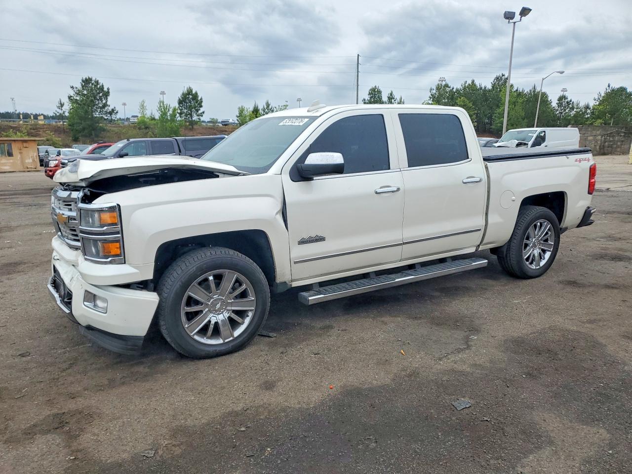 Salvage Chevrolet Silverado Image